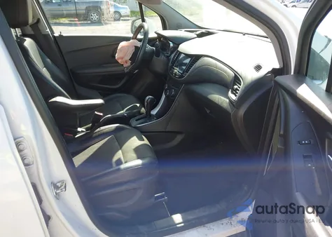 2018 Chevrolet Trax Lt z USA, uszkodzony, nr VIN KL7CJPSB5JB650785